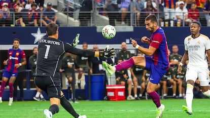 Ferran Torres marca el tercer gol del Clásico.