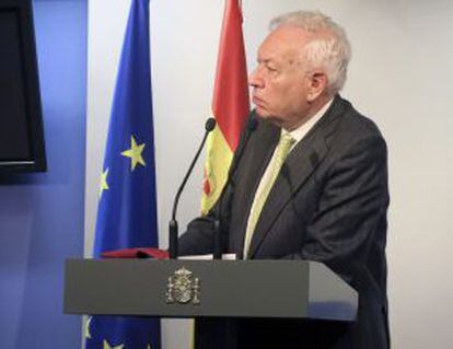 Margallo en una rueda de prensa, ayer en Bruselas.