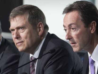 El consejero delegado de Airbus, Fabrice Bregier, a la derecha.