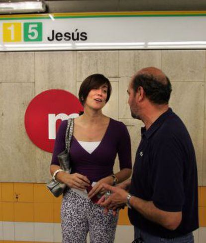 Marisa Gracia en la estación de Metro de Jesús.