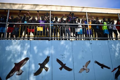 Migrantes a su llegada al CETI.