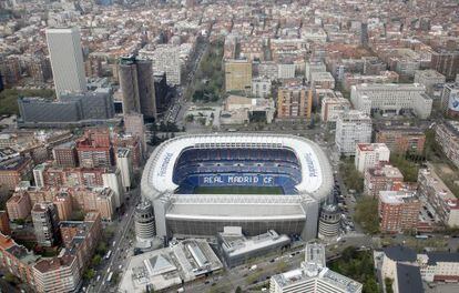 Foto aérea del estadio Santiago Bernabéu.