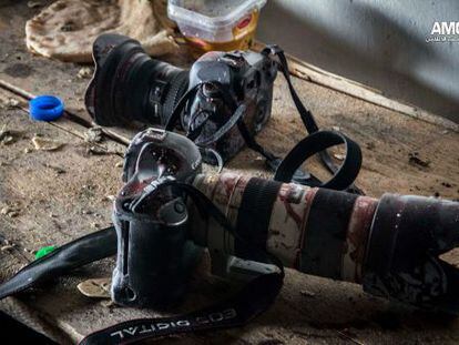 La c&aacute;mara del fot&oacute;grafo sirio Molhem Barakat, de
 17 a&ntilde;os, abatido en Alepo el pasado viernes mientras trabajaba para Reuters.