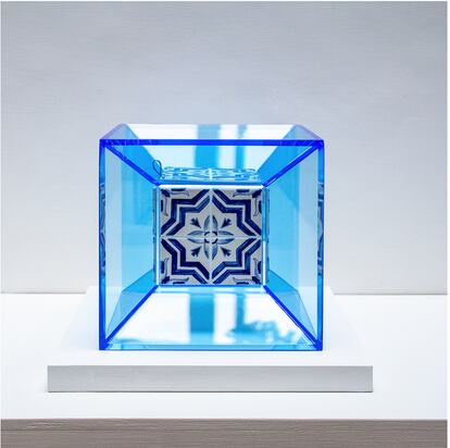 El router forrado de azulejos que Ignasi creó con la colaboración del ceramista estadounidense Jack Wooley.
