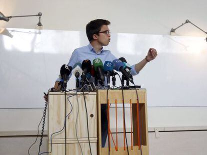 El secretario de Pol&iacute;tica de Podemos, &Iacute;&ntilde;igo Errej&oacute;n, durante la rueda de prensa ofrecida tras la primera reuni&oacute;n del Consejo de Coordinaci&oacute;n de esta formaci&oacute;n.