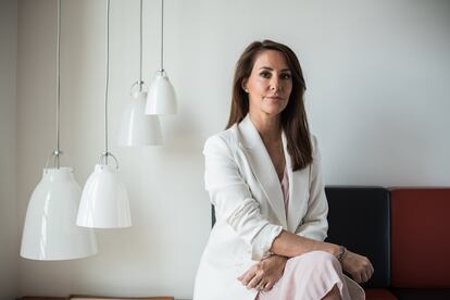 La princesa Marie de Dinamarca, en la sesión de fotos realizada el pasado mes de junio en la Maison du Danemark (centro cultural), ubicada en los Campos Elíseos de París.