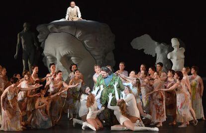 Un momento de la puesta en escena de la ópera 'Parsifal', estrenada en el Festival de Pascua de Salzburgo.