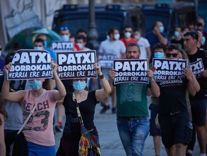 Protesta en Pamplona el pasado 30 de mayo en apoyo al preso de ETA Patxi Ruiz, condenado por el asesinato de un concejal de la capital navarra.