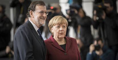 Mariano Rajoy i Angela Merkel, aquest divendres a Berlín.