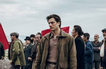 Luca Marinelli, en una imagen de 'Martin Eden'.