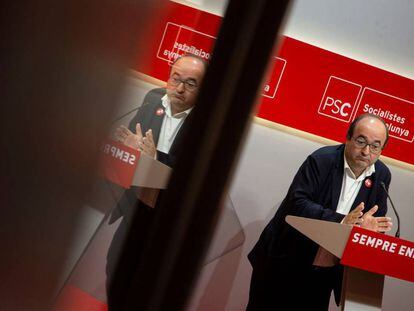 El líder del PSC, Miquel Iceta, durante una rueda de prensa este lunes.