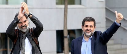 Jordi Sànchez i Jordi Cuixart abans de declarar a l'Audiència Nacional.