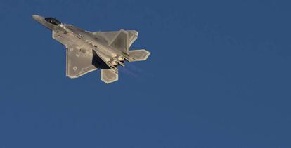 El caza bombardero F-22 Raptor de Lockheed Martin