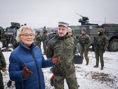 Probando NUEVA COMIDA MILITAR de ALEMANIA 24 Horas