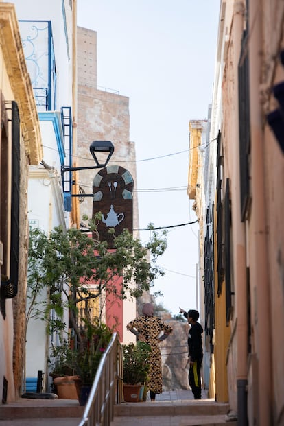 Una de las callejuelas en el centro de la ciudad de Almería.