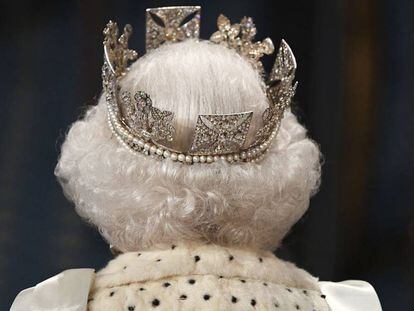 Isabel II, durante la sesión de apertura del Parlamento.