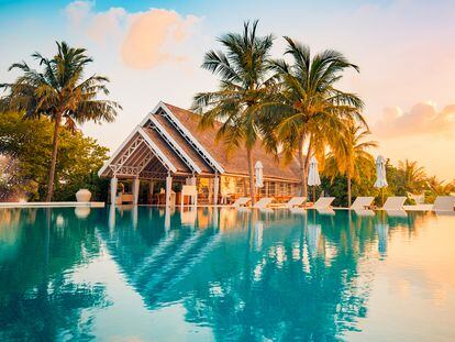 Hotelbeds tiene en su catálogo este establecimiento de gran lujo en las Maldivas.