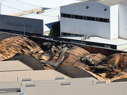 Vista aérea de las discotecas Golden, Teatre y La Fonda de Murcia, tras el incendio.