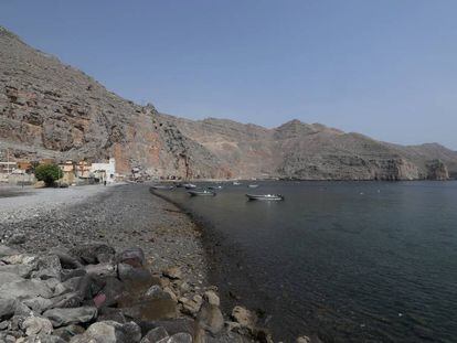 Vista del estrecho de Ormuz desde la provincia de Musandam (Omán) el pasado viernes.