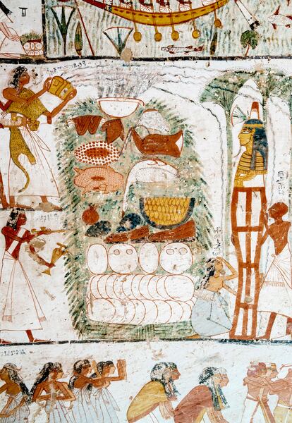 Paintings inside the tomb of Amenemonet, in the Valley of the Nobles, where important figures from the pharaoh's entourage were buried.