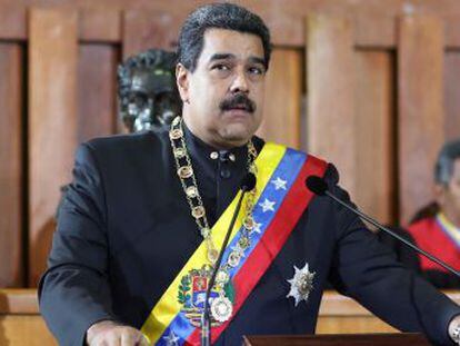 El Gobierno de Maduro impuso a los partidos la obligación de renovar sus registros, so pena de quedar fuera de la ley.