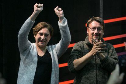 Ada Colau i Xavier Domènech celebren els resultats del 20-D.