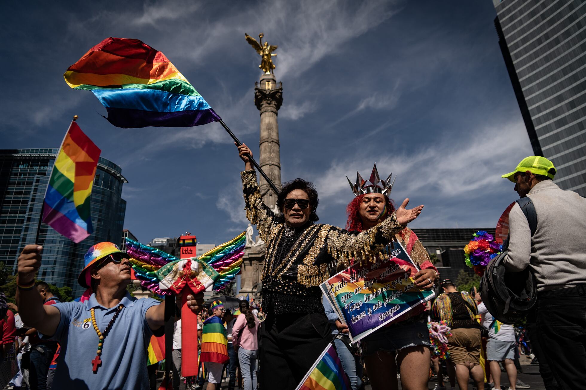 Las imágenes de la marcha por el orgullo LGBT+ en Ciudad de México ...