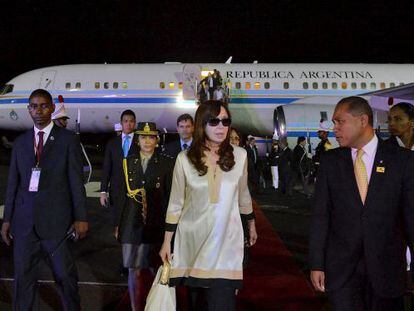 La presidenta argentina al llegar a Panam&aacute;.  