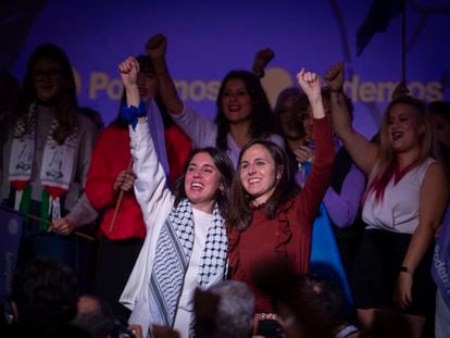 Irene Montero, junto a Ione Belarra, en el acto para anunciar la candidatura de la número dos de Podemos a las europeas de junio, el 16 de diciembre en Madrid.