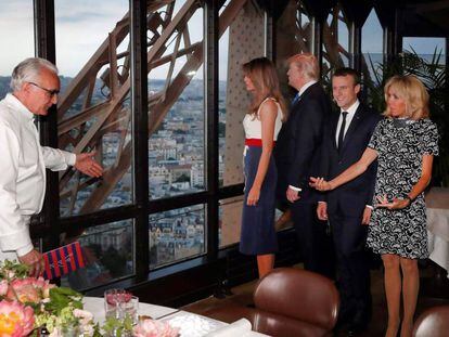 El chef Alain Ducasse recibe a los Trump y los Macron en la Torre Eiffel