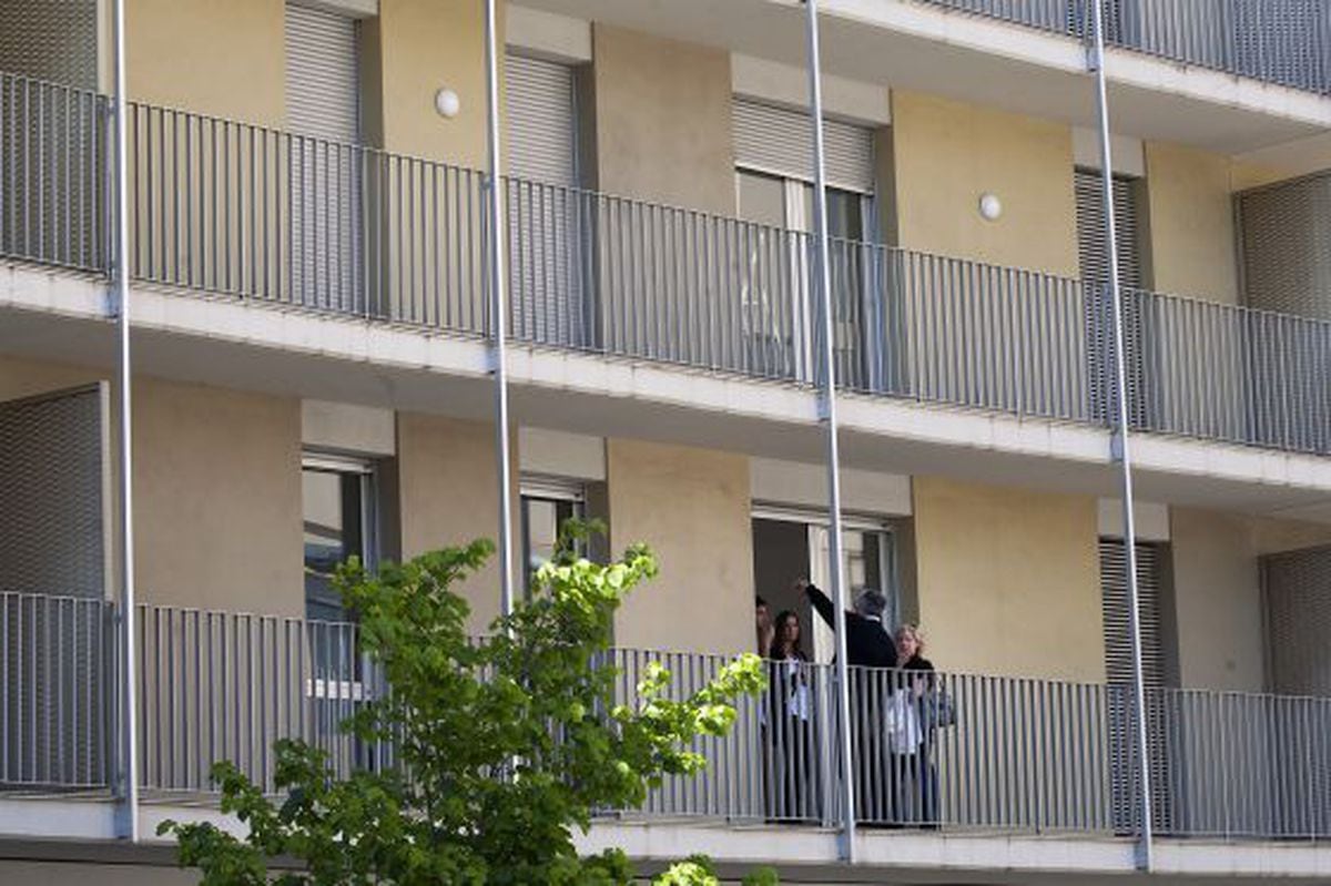 España necesita construir 1,2 millones de viviendas de alquiler protegido para rebajar la tensión del alquiler | Economía