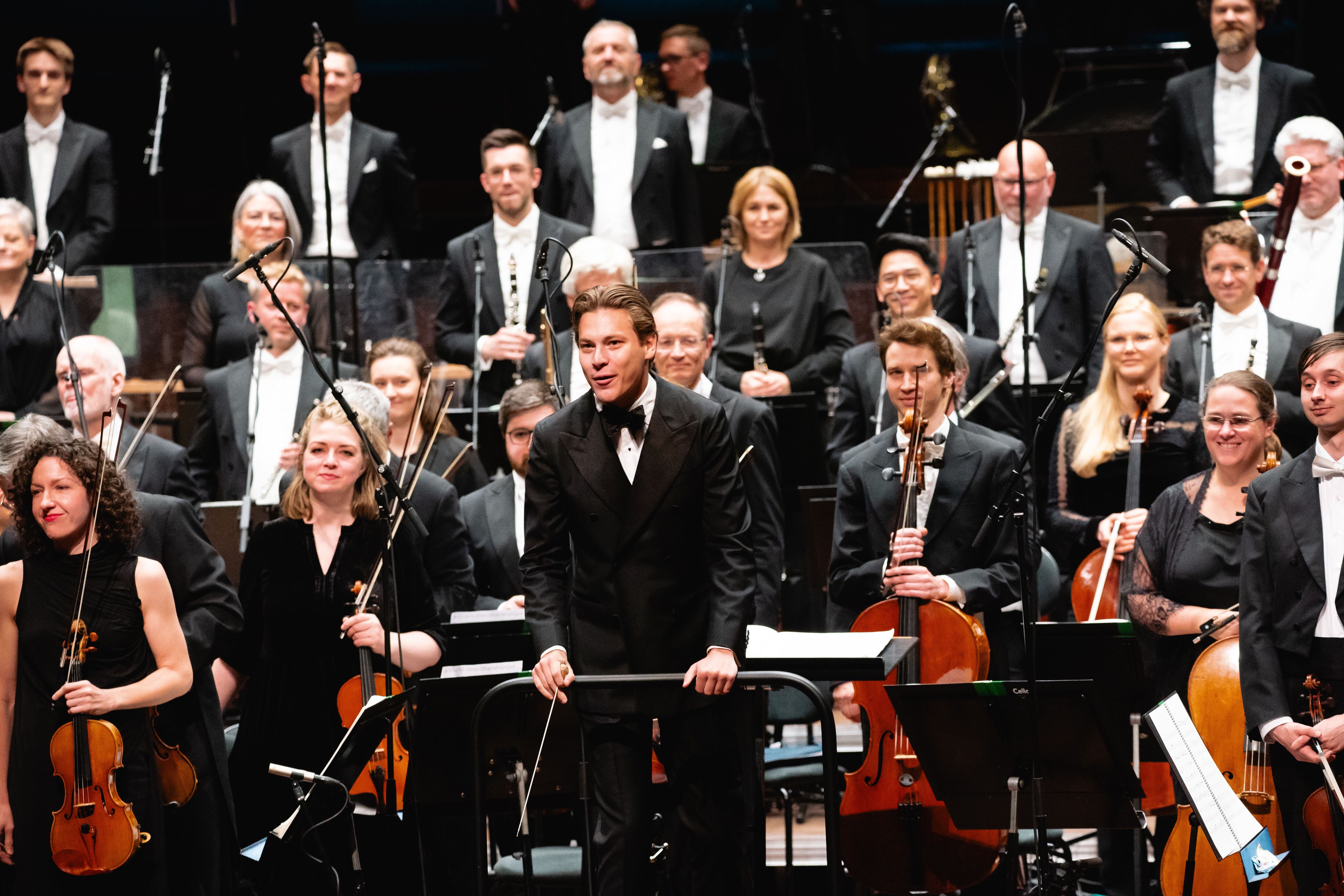 Enfrentarse a una gran orquesta y a Shostakóvich con 28 años: el genio de Klaus Mäkelä