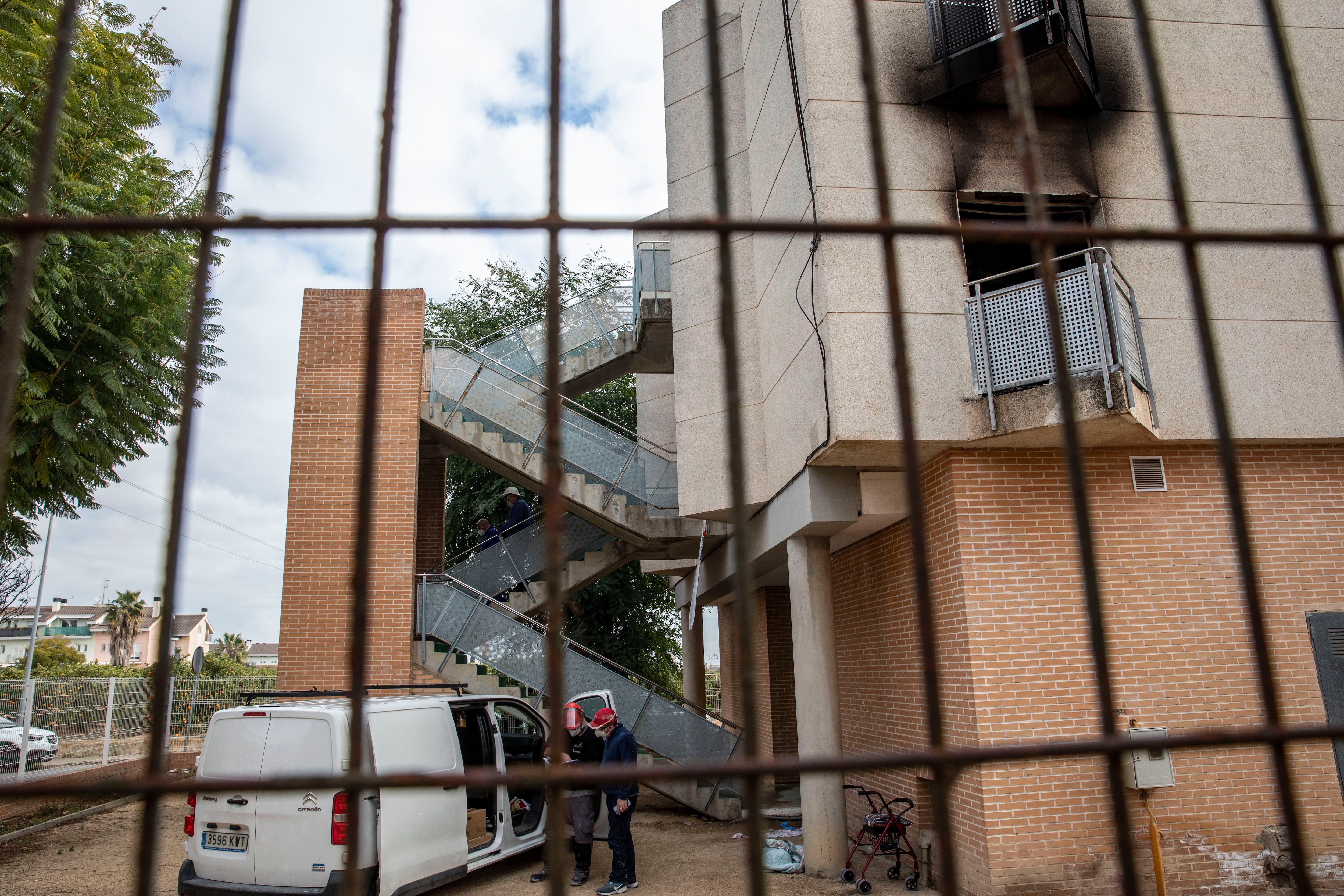 El juzgado archiva la investigación por el incendio en el que murieron nueve residentes de un geriátrico de Moncada