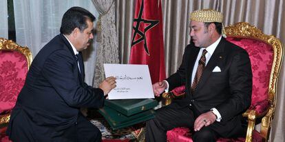El rey Mohamed VI recibió al líder del Istiqlal, Hamid Chabat, el 26 de junio.