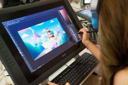 Los animadores dibujan y colorean directamente sobre unas tabletas del tamaño de un ordenador de sobremesa.