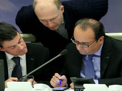 Hollande despliega a los militares y cierra fronteras