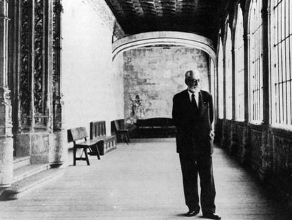 El filósofo Miguel de Unamuno, profesor y rector, en la Universidad de Salamanca, en una imagen de 1934.