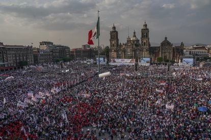 The Zócalo of Mexico City during Claudia Sheinbaum's campaign kickoff event.