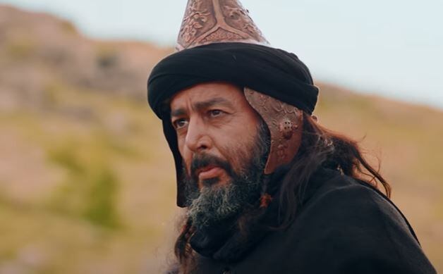 Suhal Habaei como Tariq ibn Ziyad en la serie. 