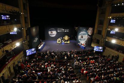 Vista desde la planta superior del Teatro Real.