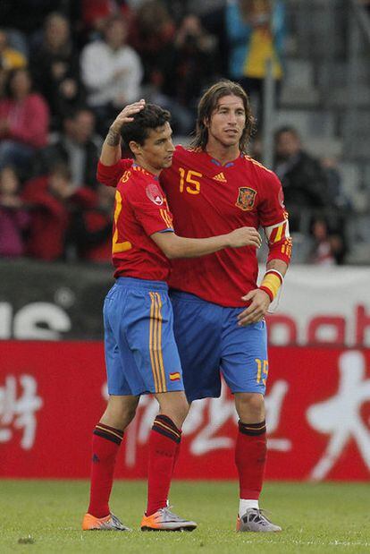 Navas y Sergio Ramos durante el amistoso de España con Corea del Sur.