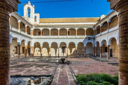 Claustro del convento de la Concepción de Carmona, en Sevilla (Imagen de Engel & Völkers).