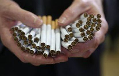 Las campañas reducen el número de fumadores y el de cigarrillos que consume cada uno.