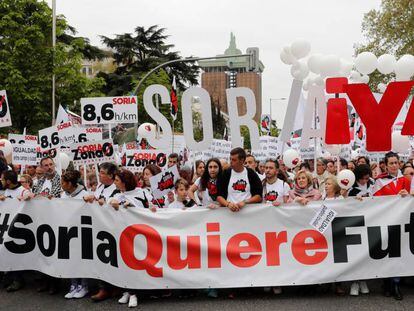 Las plataformas Teruel Existe y Soria ¡Ya! lideran una manifestación de la "España vaciada" en Madrid.