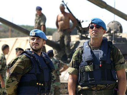 Soldados españoles, en la localidad libanesa de Naqura.