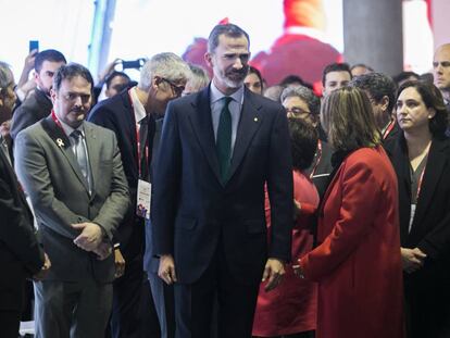 El Rey Felipe VI, durante una visita en el Mobile World Congress, en Barcelona.