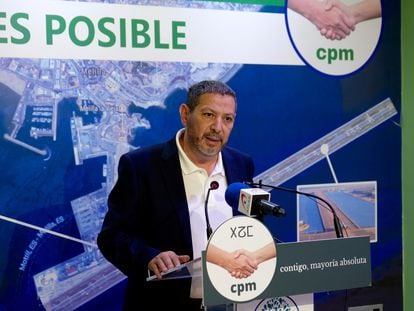 El presidente de Coalición por Melilla (CPM), Mustafa Aberchán, durante la rueda de prensa del jueves.