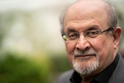 El escritor Salman Rushdie, en el festival literario de Cheltenham (Inglaterra), en octubre de 2019.