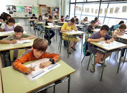 Un grupo de alumnos haciendo la prueba de sexto de primaria el pasado 6 de mayo.