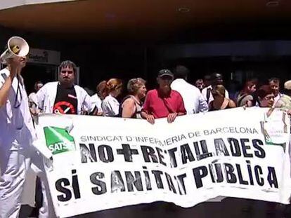 Trabajadores de Bellvitge reclaman a Mas que frene los recortes en los hospitales